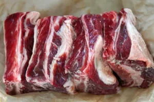 Boneless beef short ribs