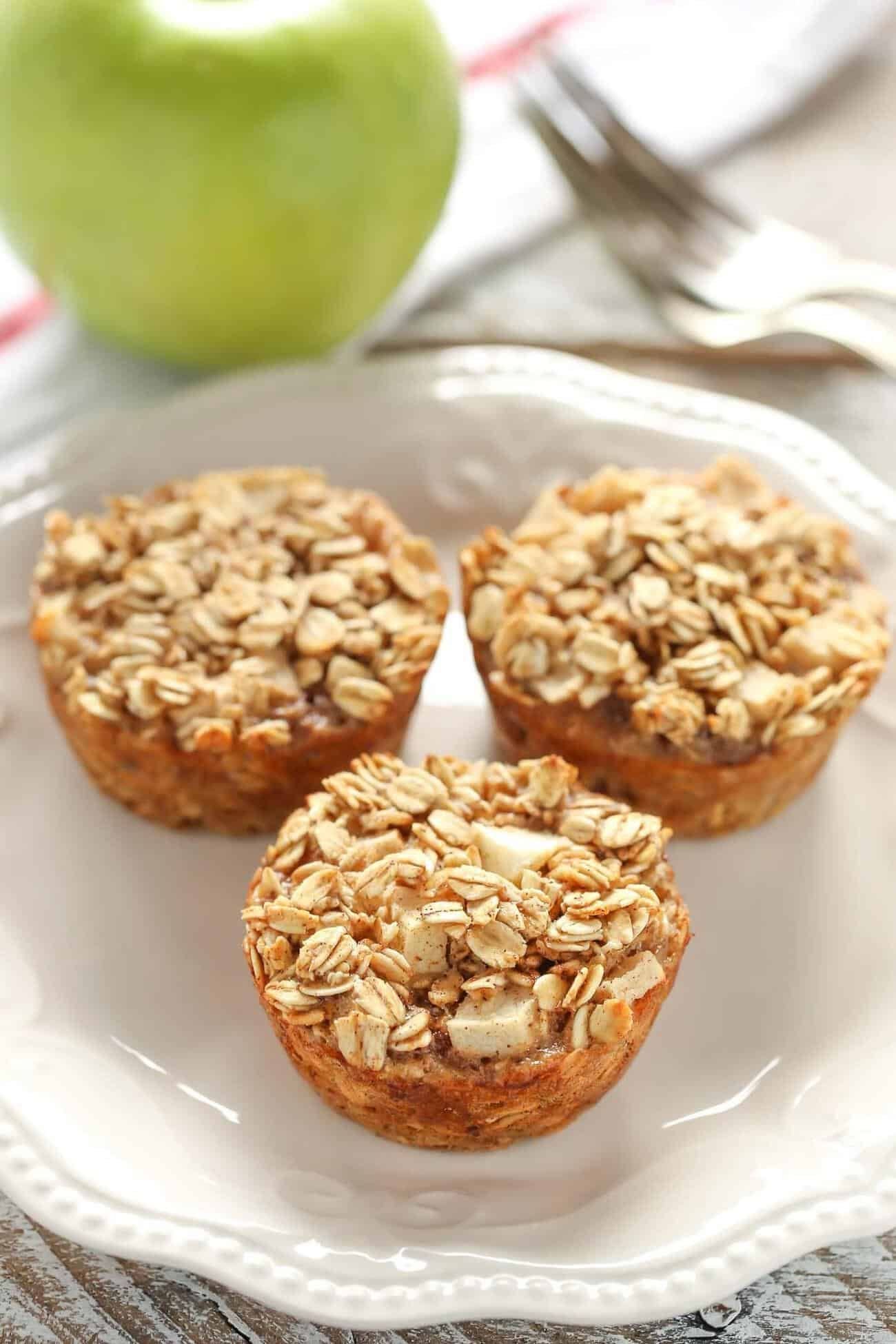 Baked Oatmeal Cups