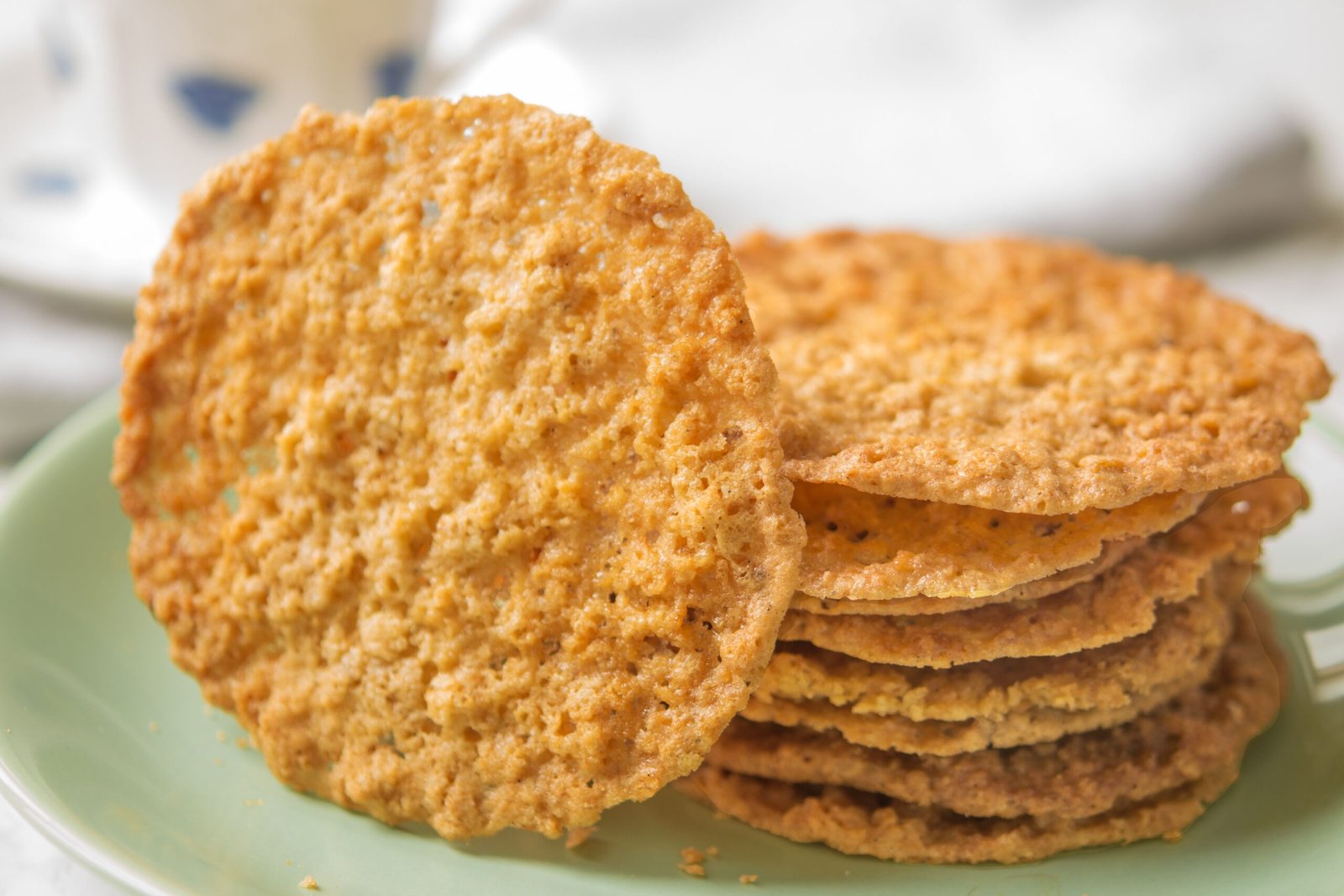 Oatmeal lace cookies